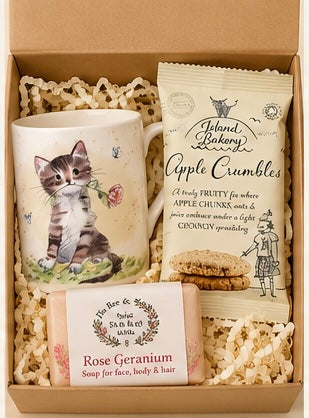 Cat with Rose Country Cuppa Gift Box